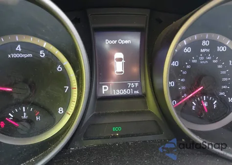 2013 Hyundai Santa Fe Sport z USA, uszkodzony, nr VIN 5XYZU3LB0DG013048